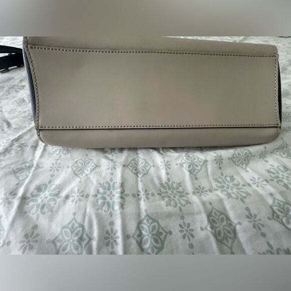 Kate Spade Purse - Totebag - Cream & Black - Y2k Shoulder Purse - Crossbody Bag - Picture 6 of 12